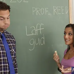 Mischa Brooks में and Rocco Reed in Naughty Bookworms (फोटो 3) Mischa Brooks में 'Naughty America' and Rocco Reed in Naughty Bookworms (थंबनेल 3)