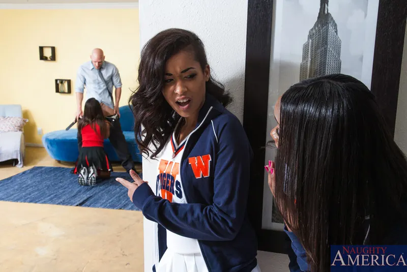 Naughty America '2 Chicks Same Time' 主演 Ana Foxxx (写真 1)