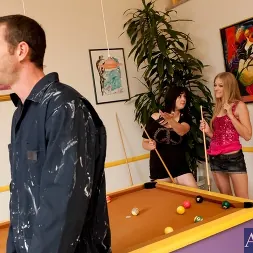 Avril Hall In and Jordan Ash in My Friend's Hot Girl (Foto 1) Avril Hall In 'Naughty America' and Jordan Ash in My Friend's Hot Girl (Ein 1)