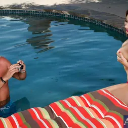 Chanel Preston en 'Naughty America' and Mick Blue in My Dad's Hot Girlfriend (Miniatura 1)