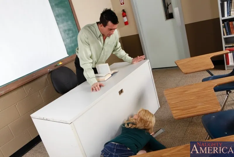 Naughty America 'and Billy Glide in Naughty Bookworms' starring Tiffany Fox (Photo 1)