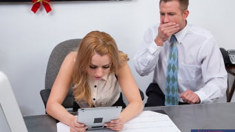 Lexi Belle en 'Lexi belle y Bill bailey en la oficina traviesa'