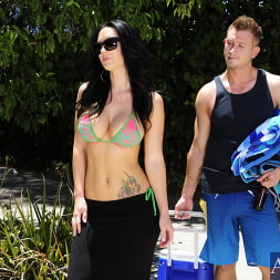 Jayden Jaymes en 'Naughty America' Jayden jaymes y Bill Bailey en la novia caliente de mi padre (Miniatura 1)