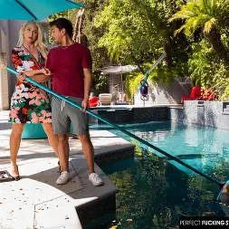 Alexis Malone In Perfect Fucking Strangers (Foto 237) Alexis Malone In 'Naughty America' Perfect Fucking Strangers (Ein 237)