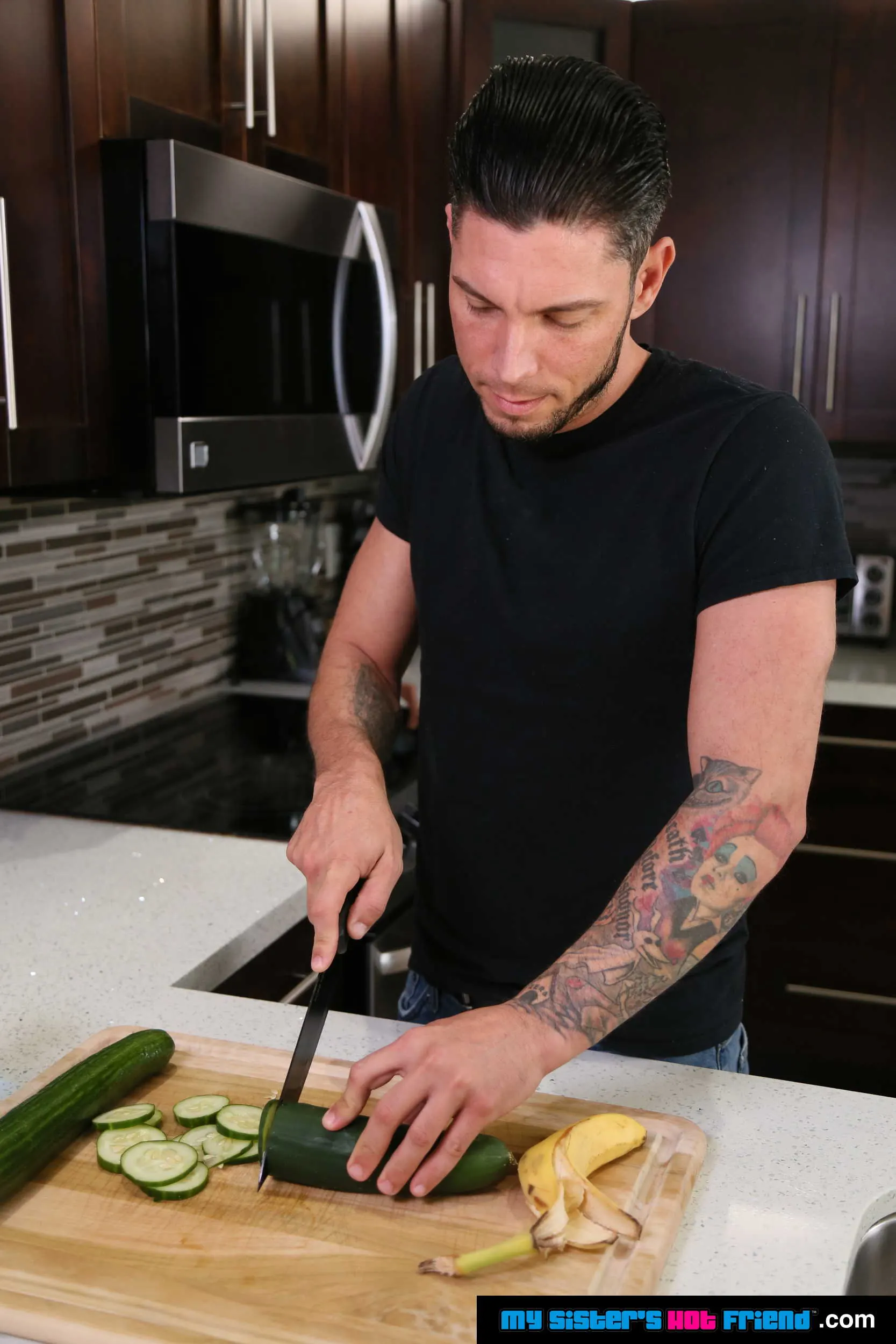 Naughty America 'is ready for her cock salad!!' 主演 Alice Visby (照片 69)