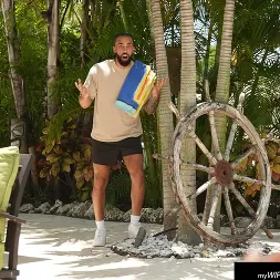 C. StyleX en My Wife's Hot Friend (foto 120) C. StyleX en 'Naughty America' My Wife's Hot Friend (Miniatura 120)