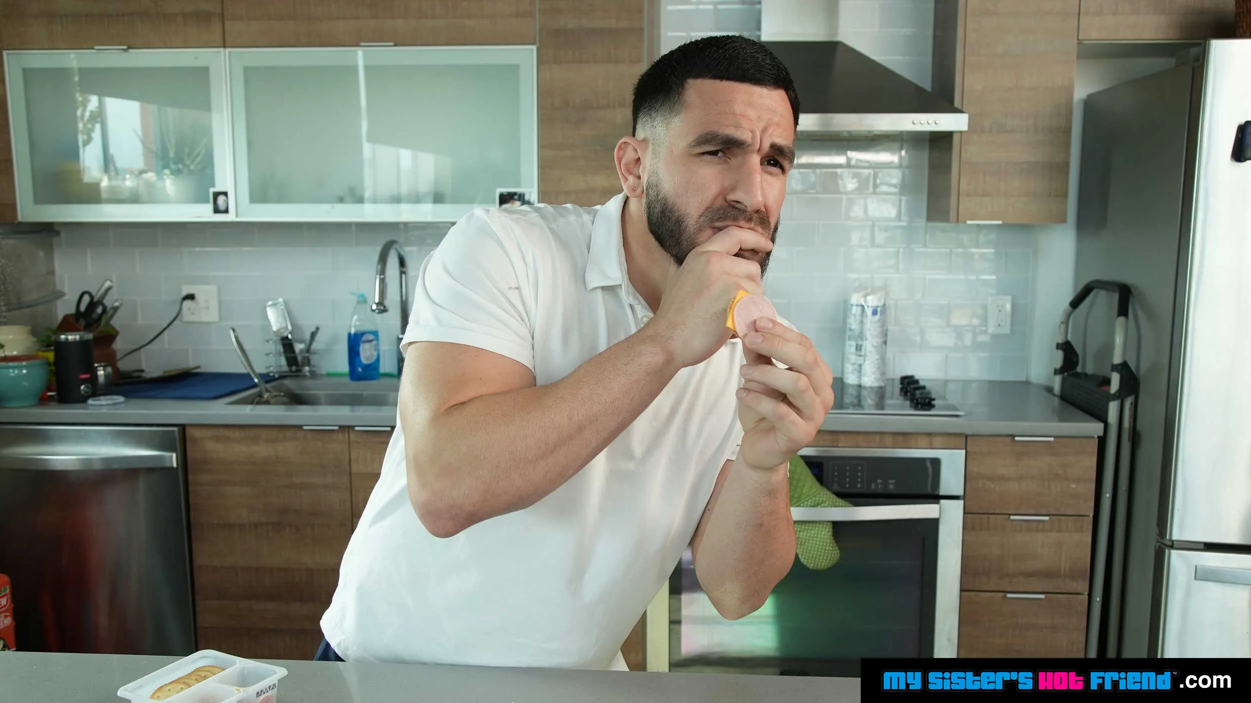 Naughty America 'My Sister's Hot Friend' 主演 Callie Black (照片 57)