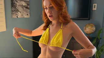 Cherry Candle Dans 'Neighbor Affair'