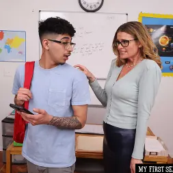 Reya Lovenlight in 'Naughty America' My First Sex Teacher (Thumbnail 36)