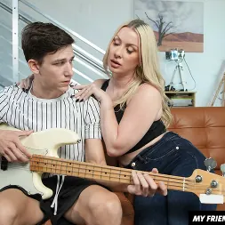 Sydney Paige in 'Naughty America' My Friend's Hot Mom (Thumbnail 18)