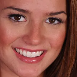Tori Black Dans 'Naughty America' Diary of a Nanny (Vignette 1)